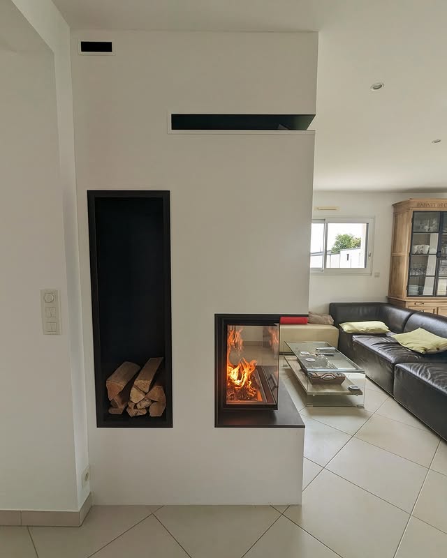 Le foyer IMPRESSION 2G L  67.61.34.21 : design et chaleur au rendez-vous